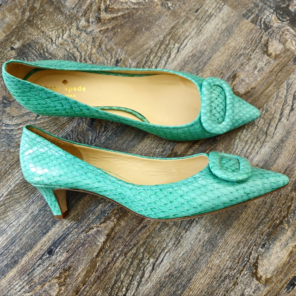 SOLD!! kate spade Mint Green Textured Pointed Toe Pumps - Picture 9 of 15